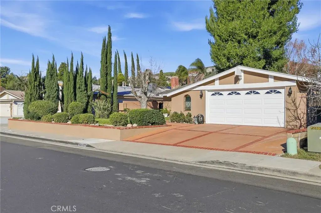 18927 Claycrest, Canyon Country