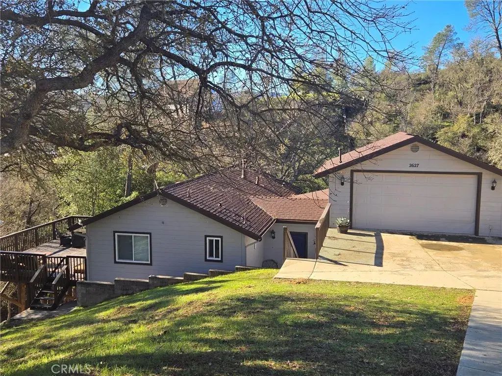 2627 Captains Walk, Bradley