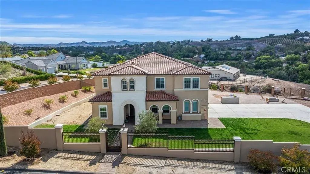 16069 Ranchview Court, Riverside