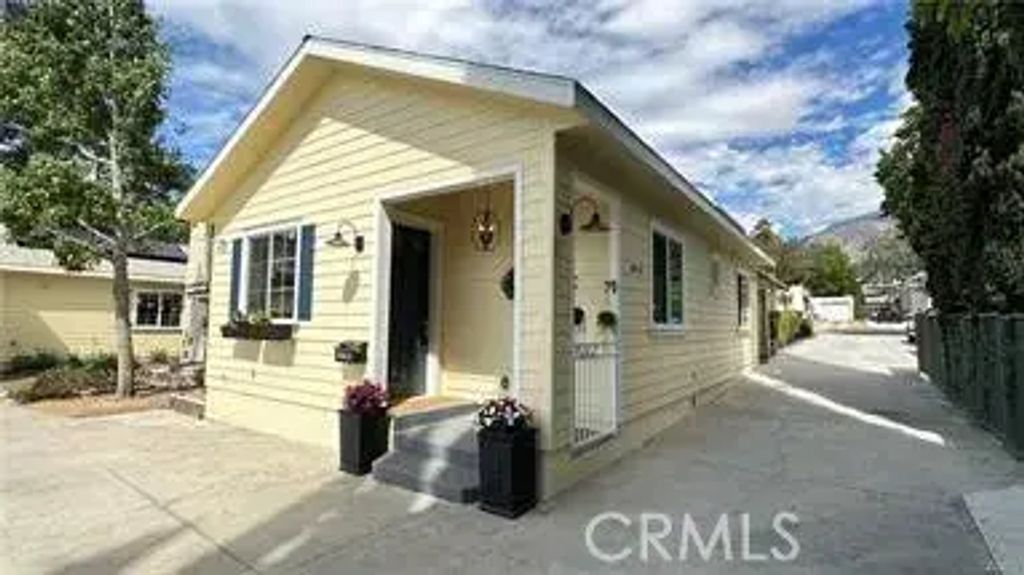 424 Concord 2, Monrovia