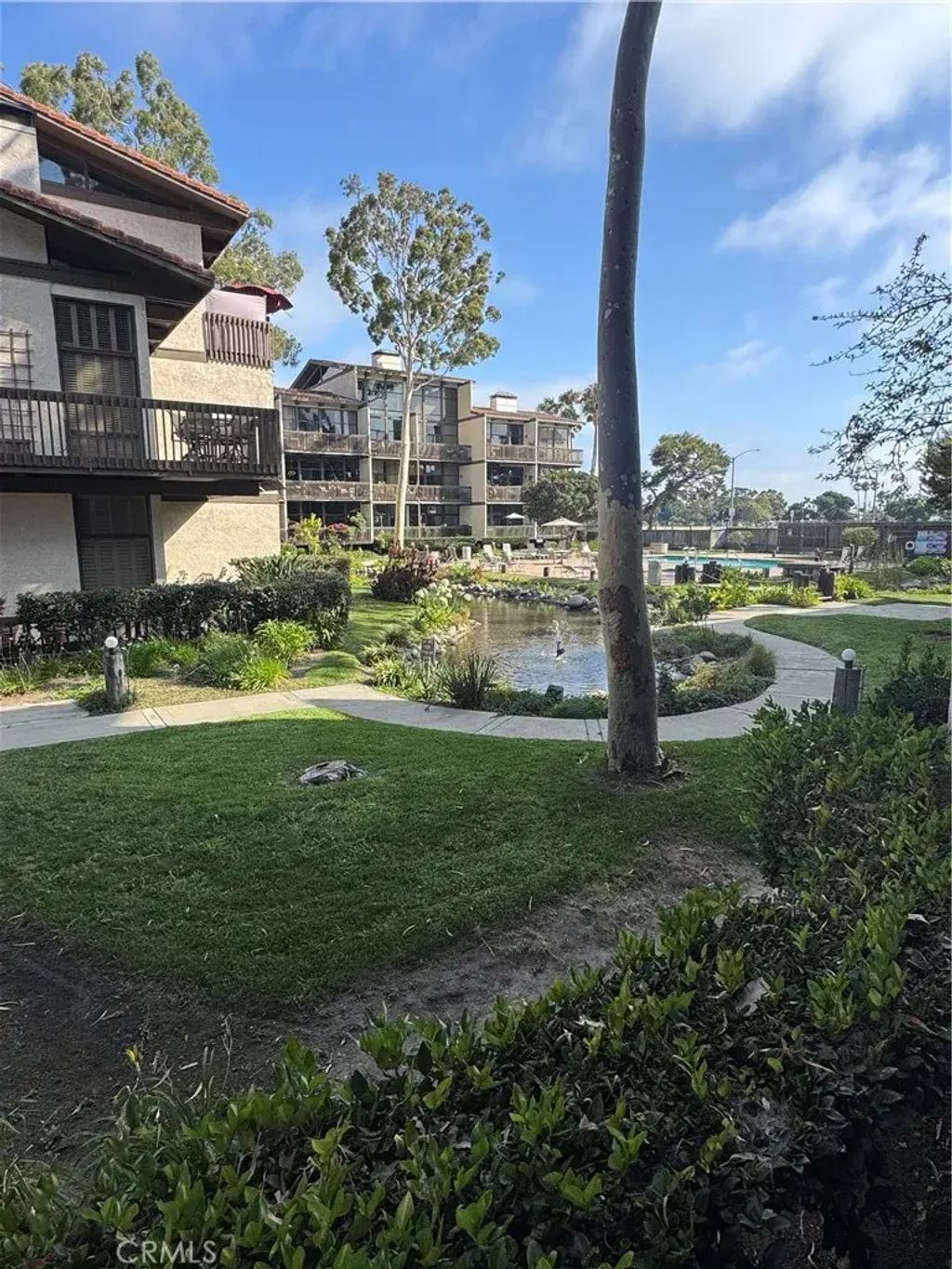 5104 Marina Pacifica Drive South, Long Beach