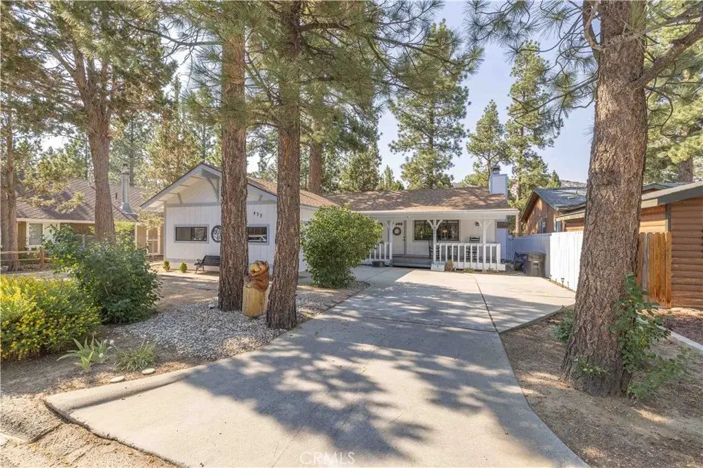 433 E Barker, Big Bear City