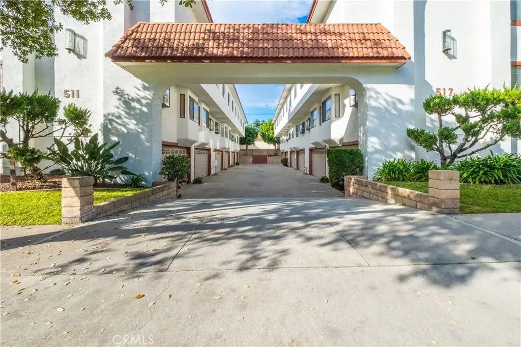 517 N Curtis C, Alhambra
