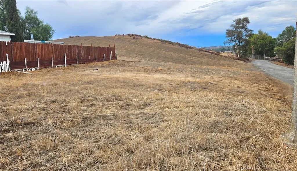 Strickland, Lake Elsinore