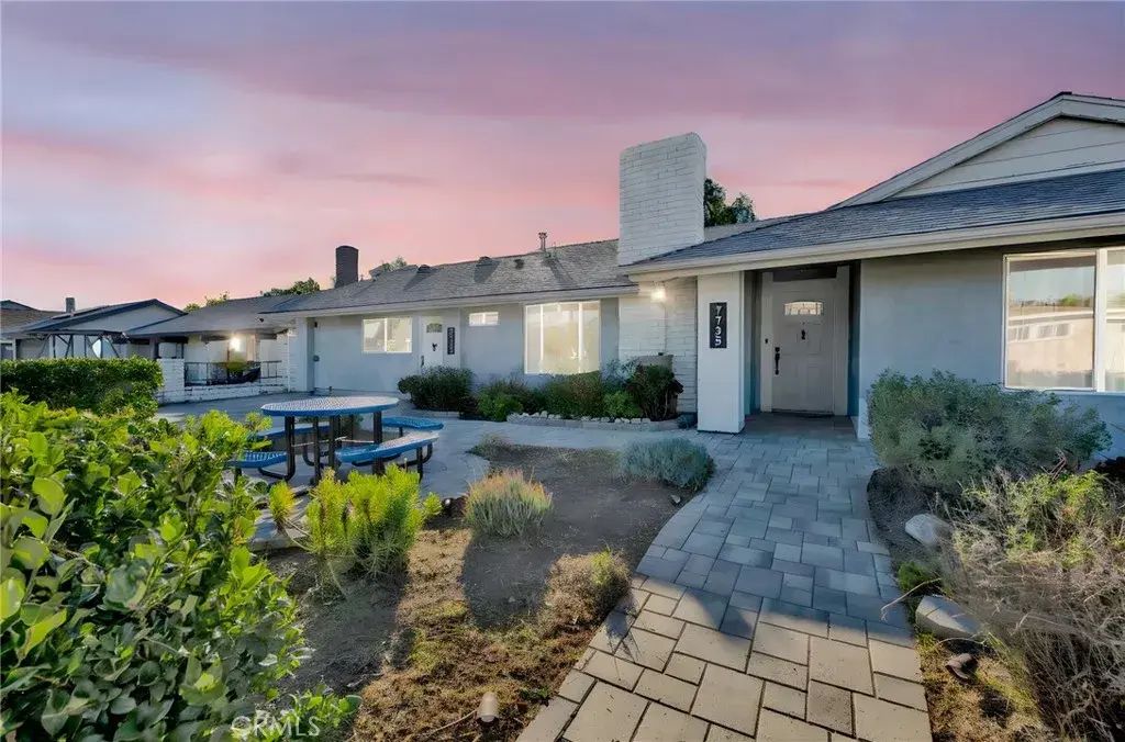 7735 Babcock Avenue, North Hollywood