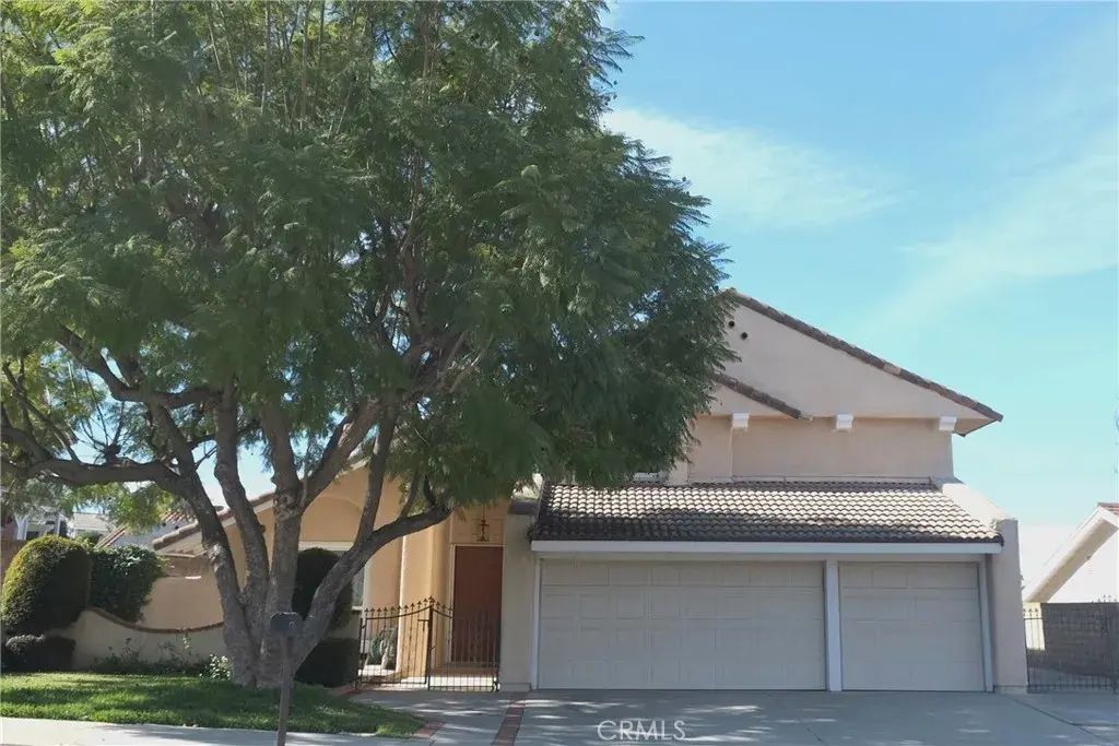 1419 Honeyhill Dr, Walnut