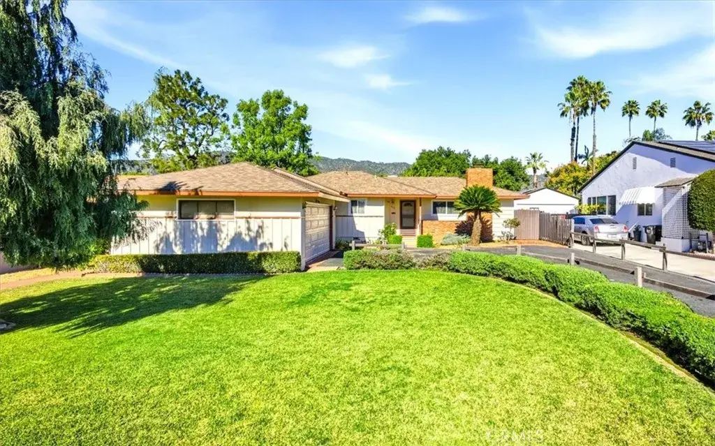 443 Myrtle, Glendora