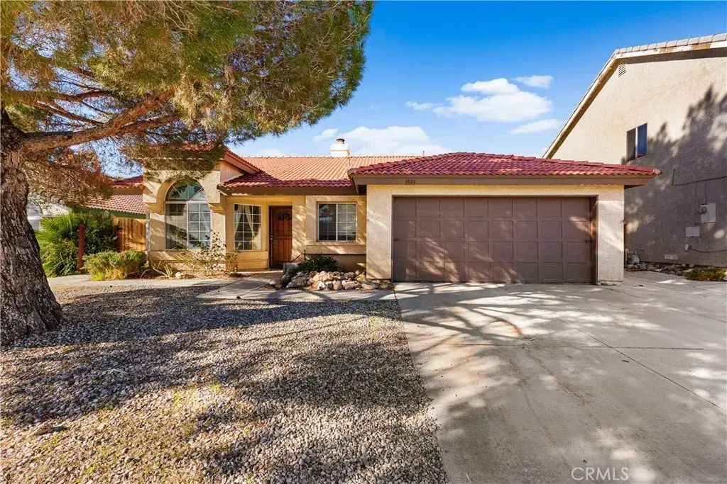 3533 Fernwood, Rosamond