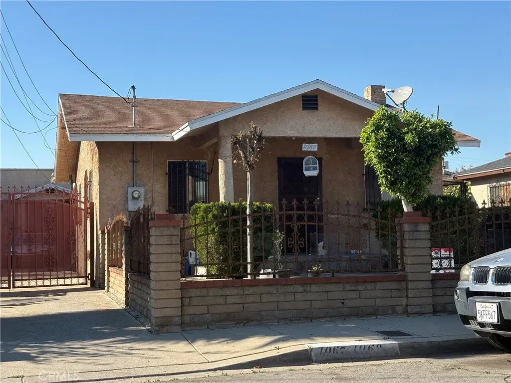 1067 S Rowan, Los Angeles