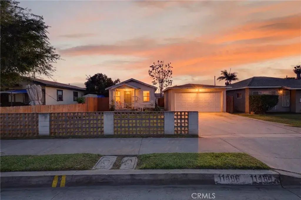 11486 Burke St, Whittier