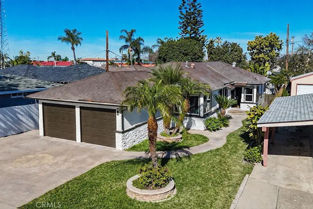 1243 E Almond Avenue, Orange