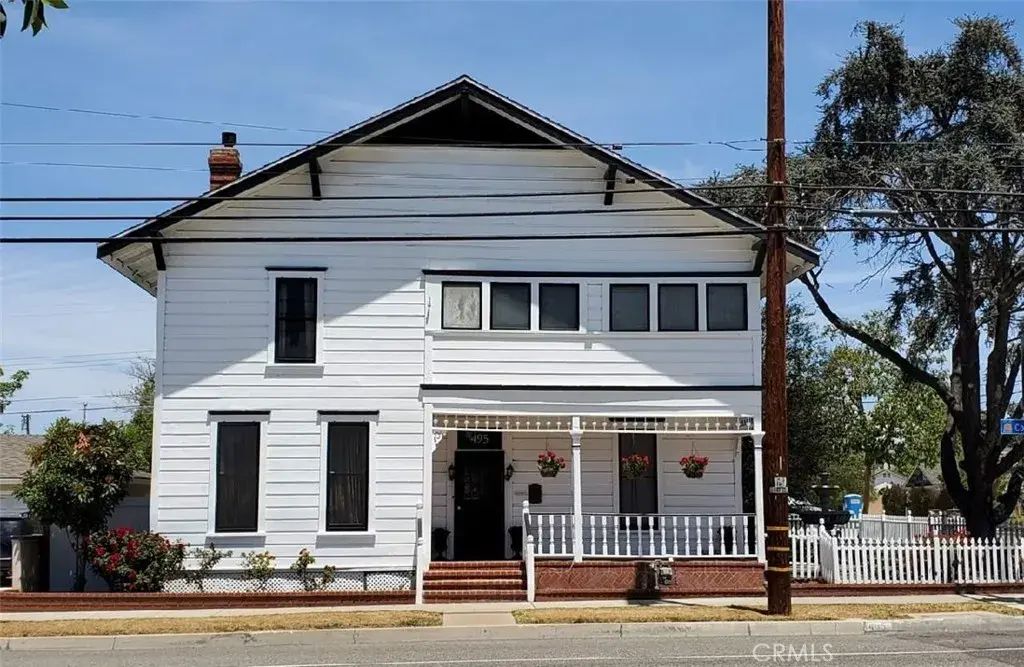 495 E Collins Avenue, Orange