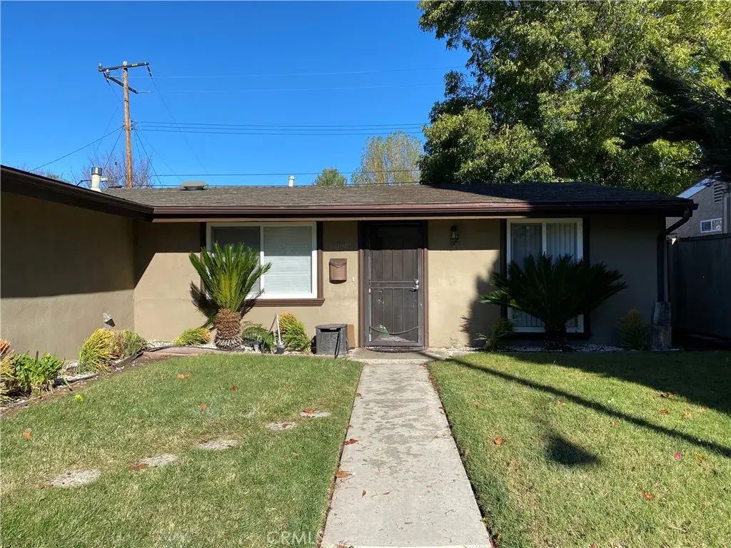 19137 Pleasantdale, Canyon Country