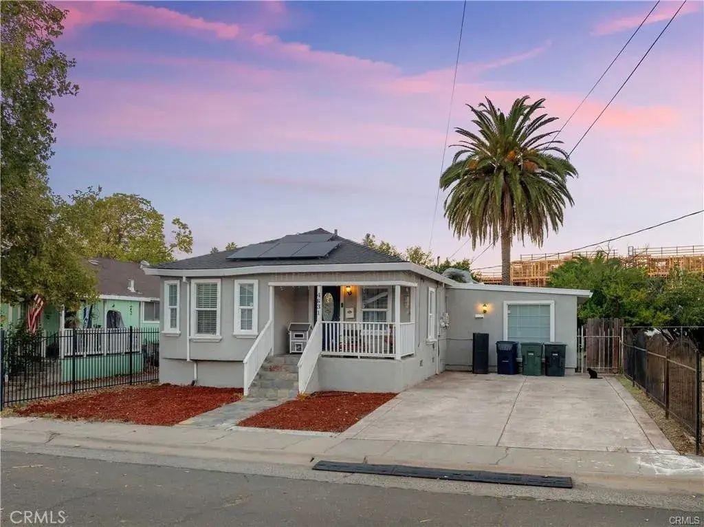 4631 11th, Sacramento