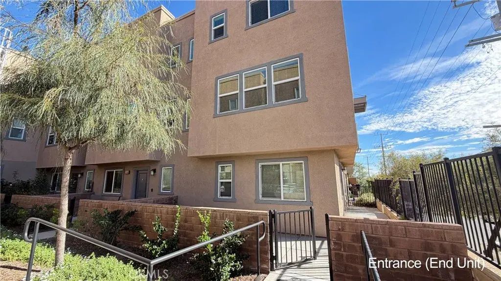 12745 Watt A, Sylmar
