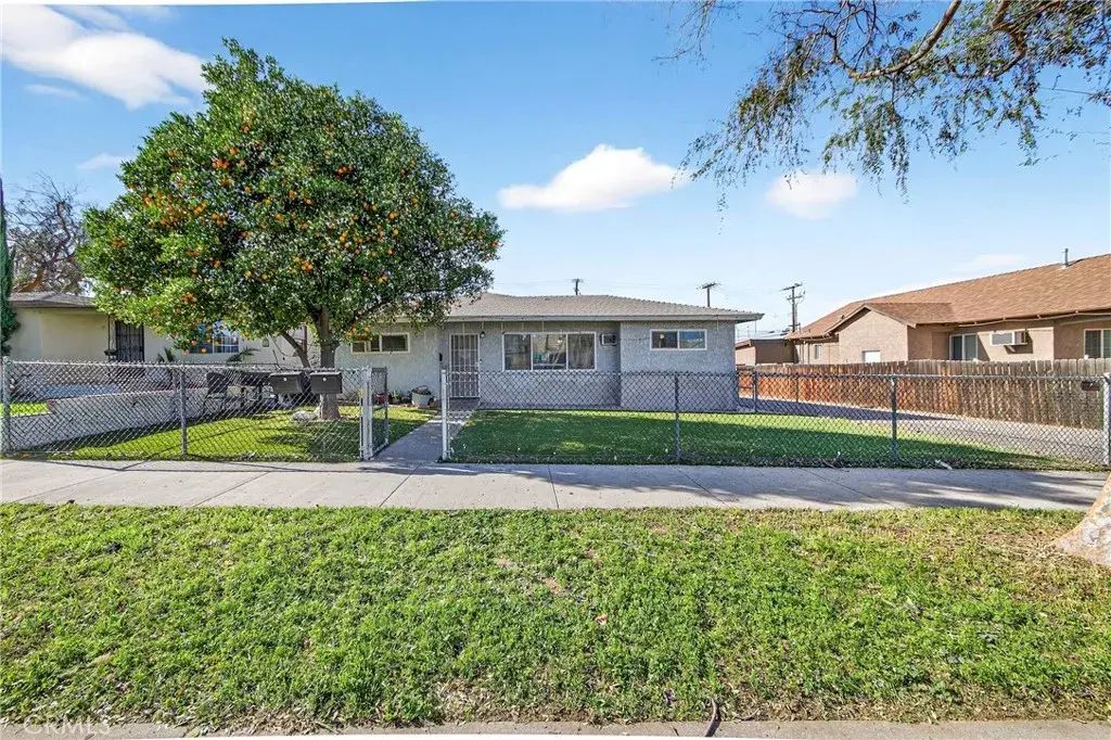 316 Washburn, Corona