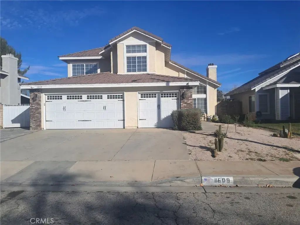 1609 Silvia, Lancaster