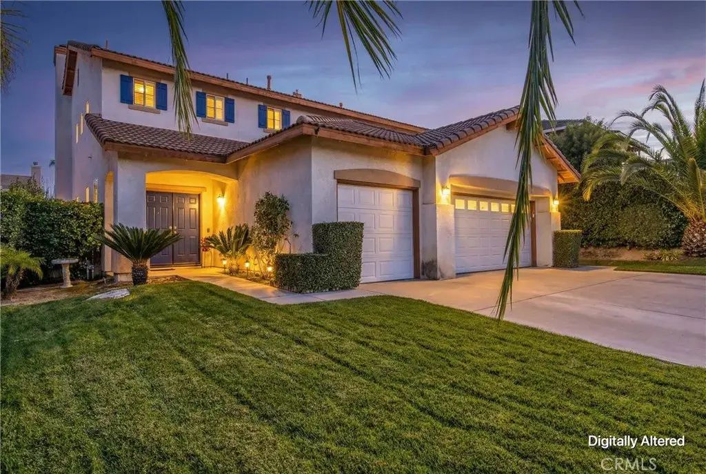 8470 Lindenhurst, Riverside