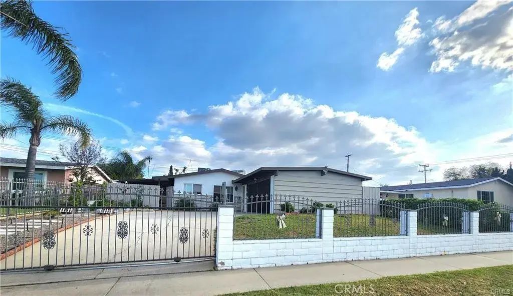18214 Los Palacios, Rowland Heights