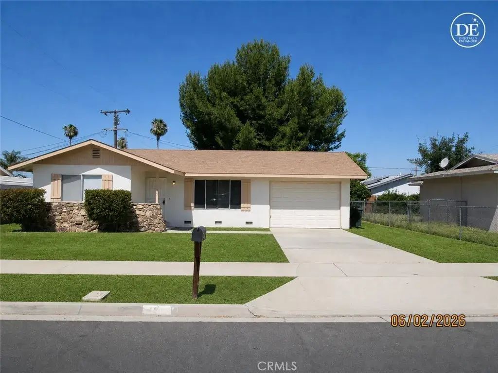 721 S Santa Fe, Hemet