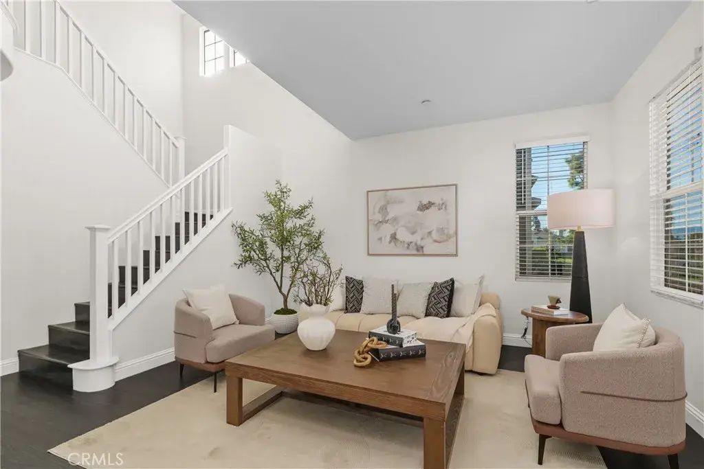 6371 Lionel Court, Riverside