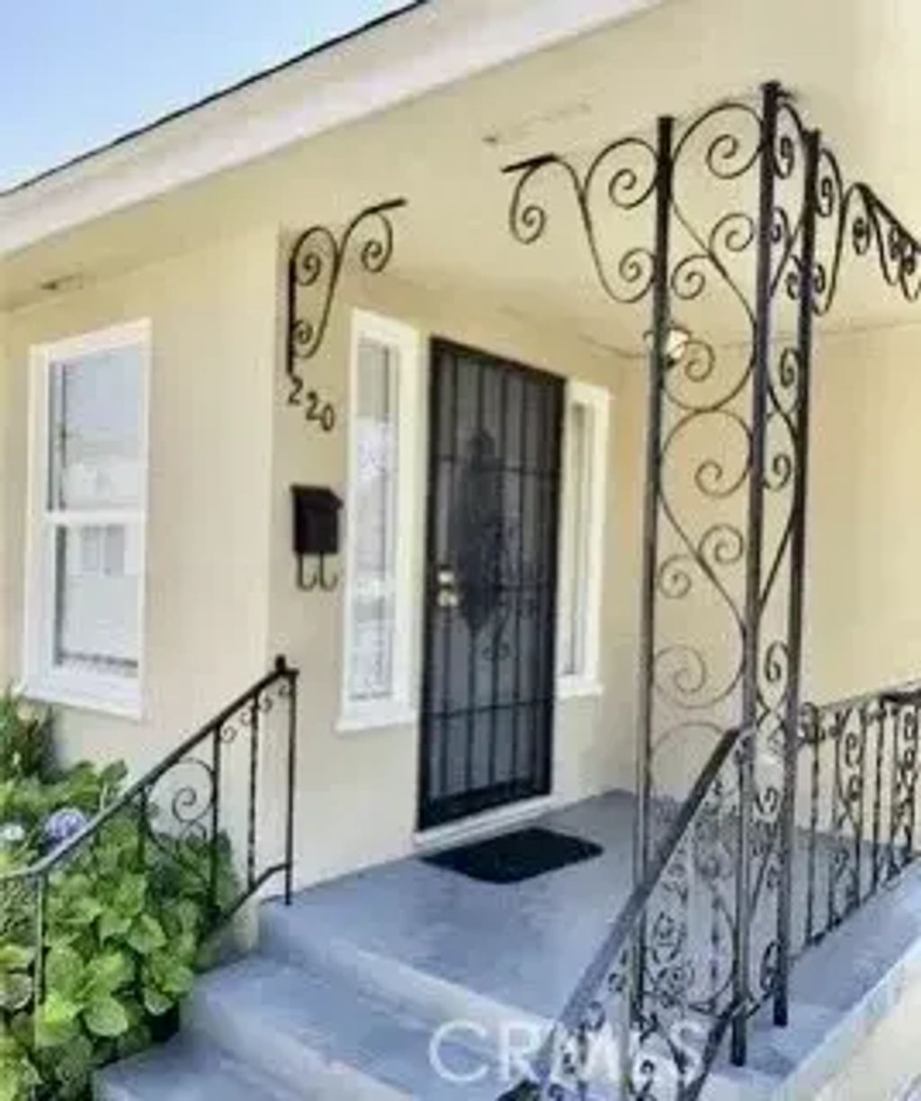 220 S Fremont Avenue, Alhambra