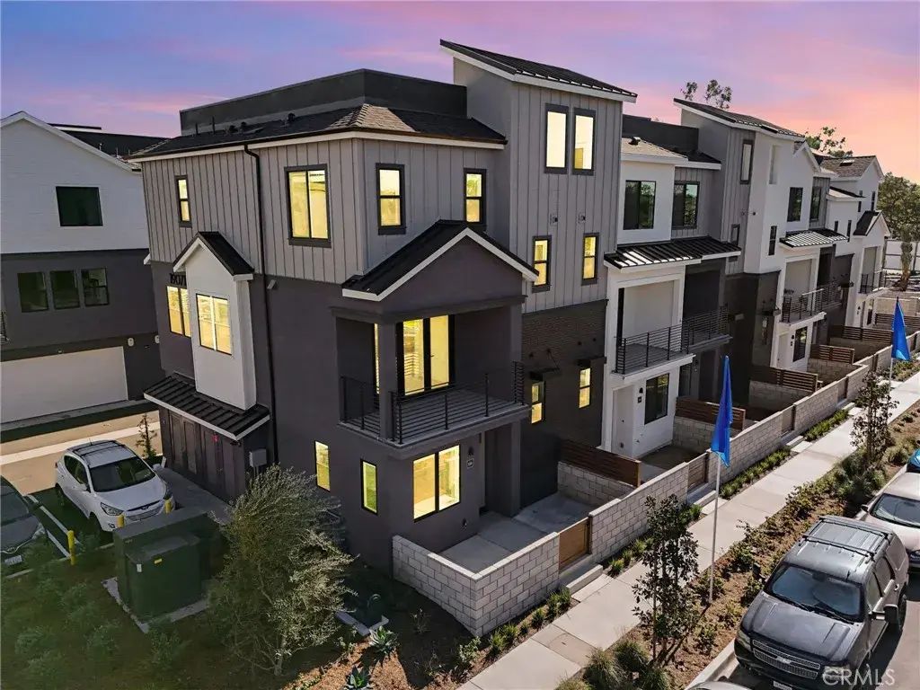 19071 Main Street 125, Huntington Beach