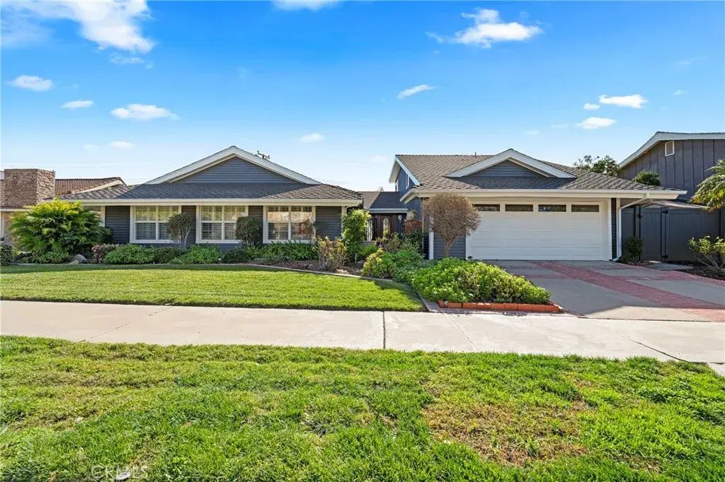 4346 E Casselle Avenue, Orange