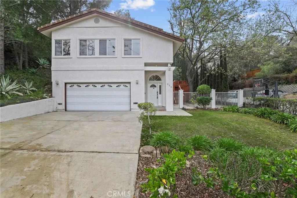 272 Manzanita, Thousand Oaks