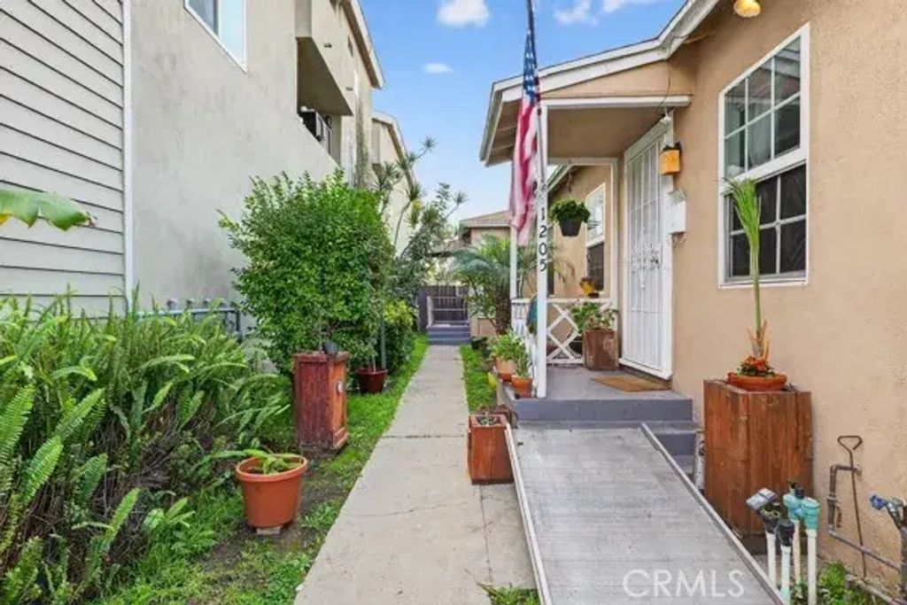 1205 Belmont, Long Beach
