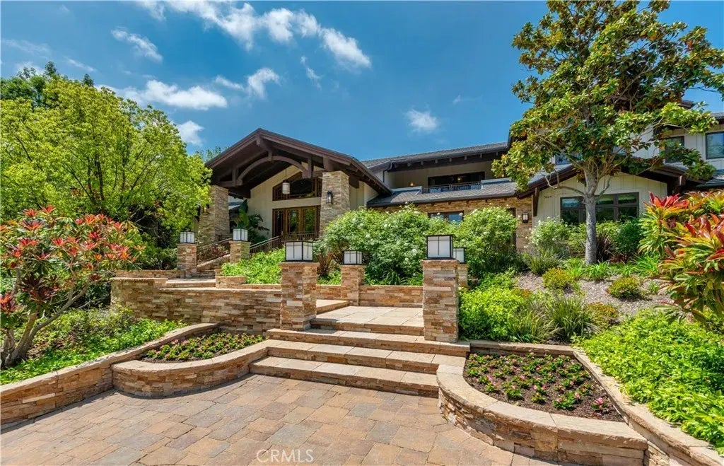5824 Jed Smith Road, Hidden Hills