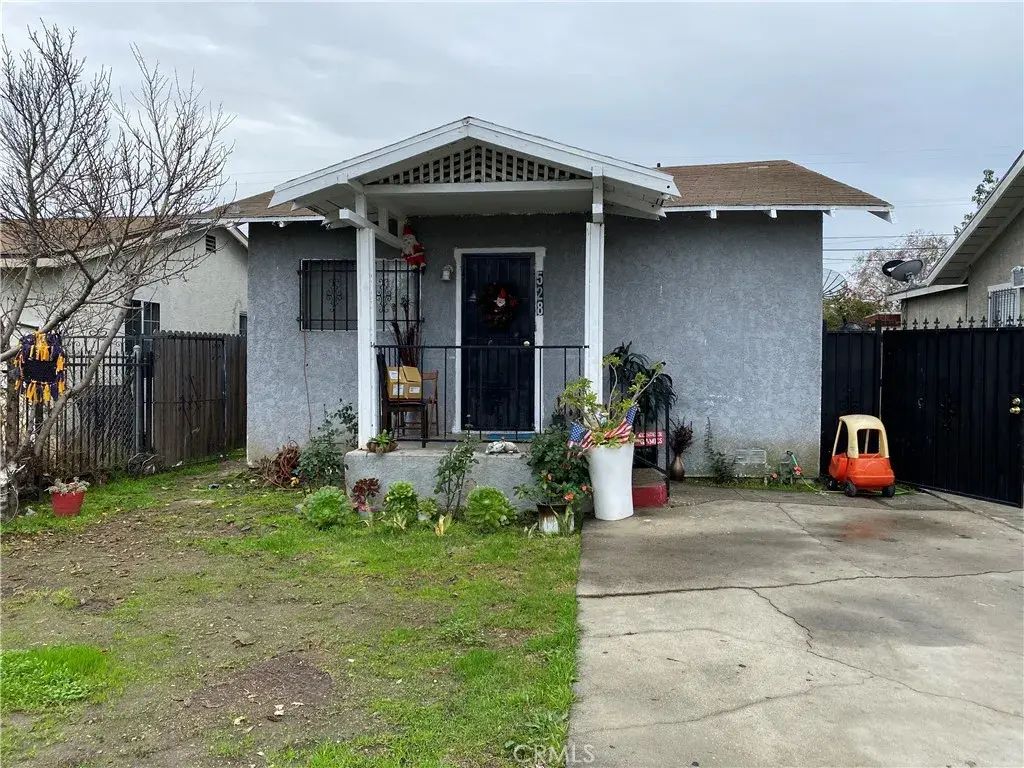 528 W 107th, Los Angeles