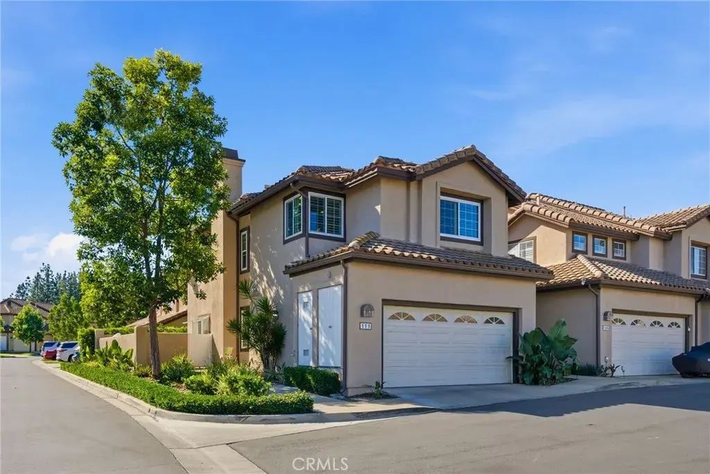 111 Mayfair, Aliso Viejo