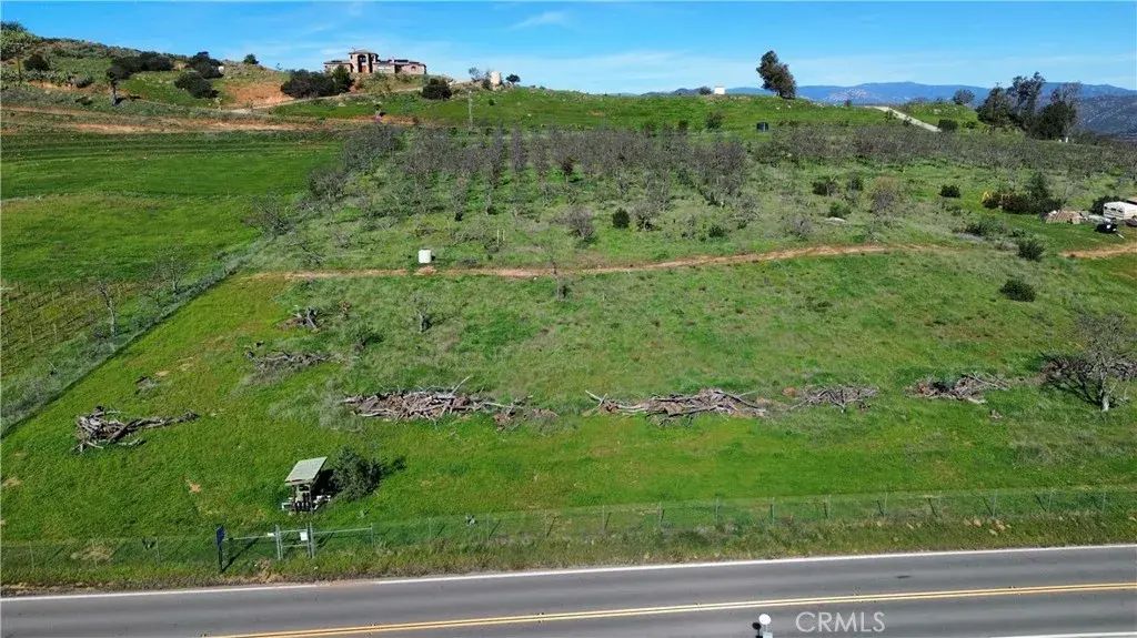 15736 Highland Valley, Escondido
