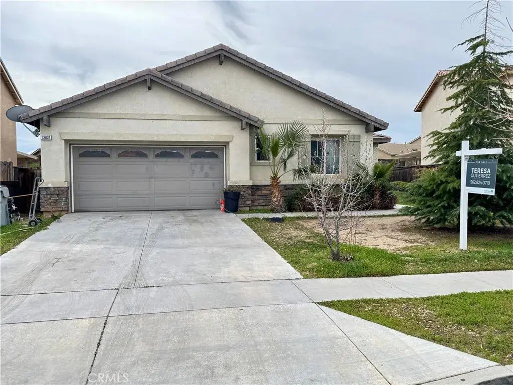 13831 Coolidge, Oak Hills