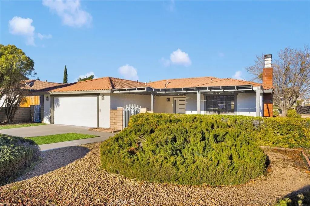 15776 Candlewood, Victorville