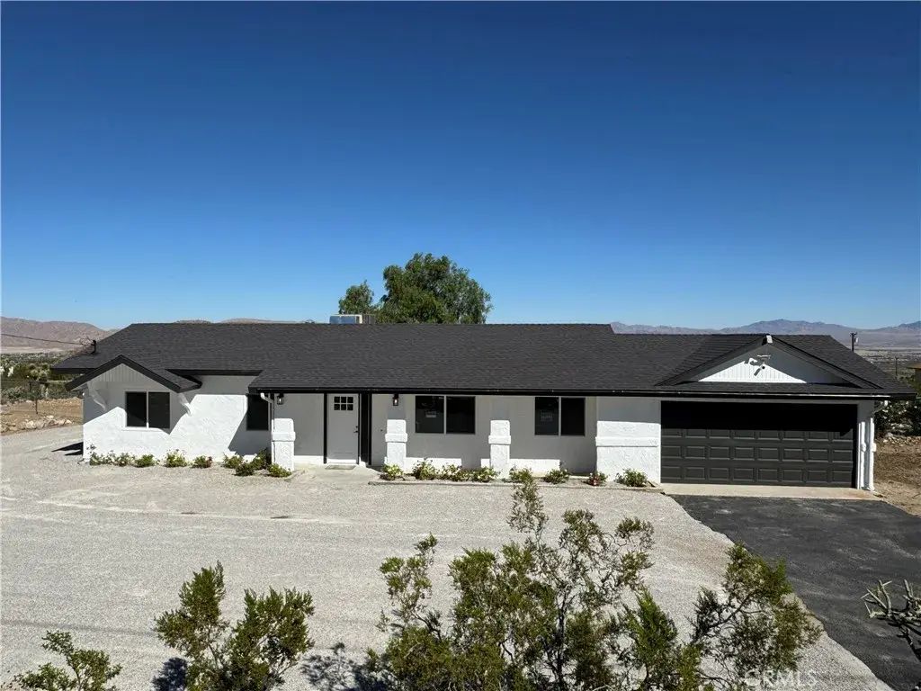 32358 Emerald, Lucerne Valley