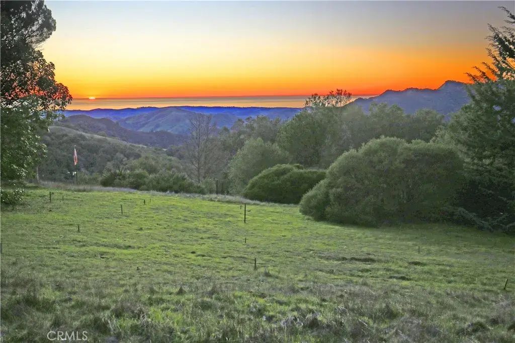 9900 Santa Rosa Creek, Templeton