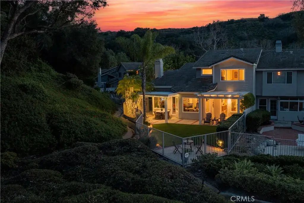 818 S Amber Lane, Anaheim Hills