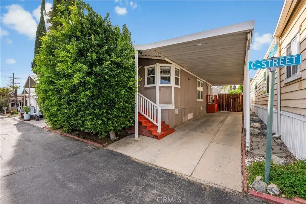 16079 Yarnell C35, Sylmar