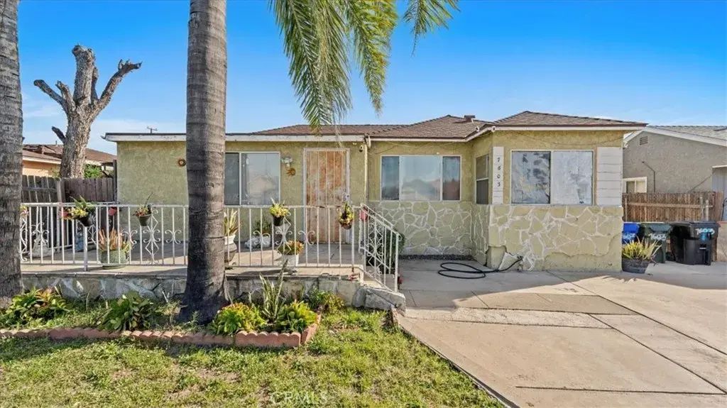 7603 Date Avenue, Fontana