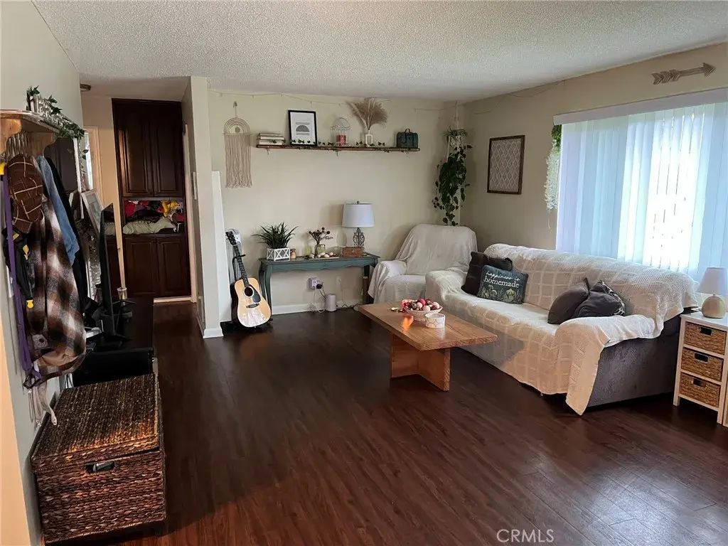 221 N San Gabriel D, Azusa