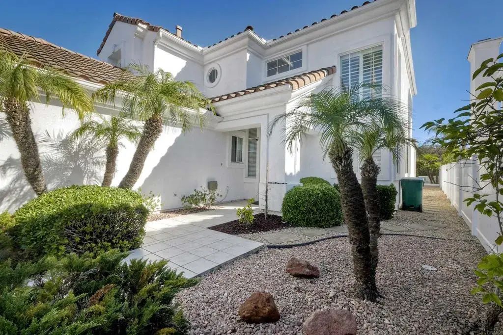 6015 Dassia Way, Oceanside
