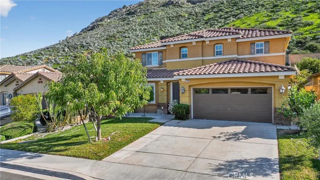 11899 Briarcliff, Fontana