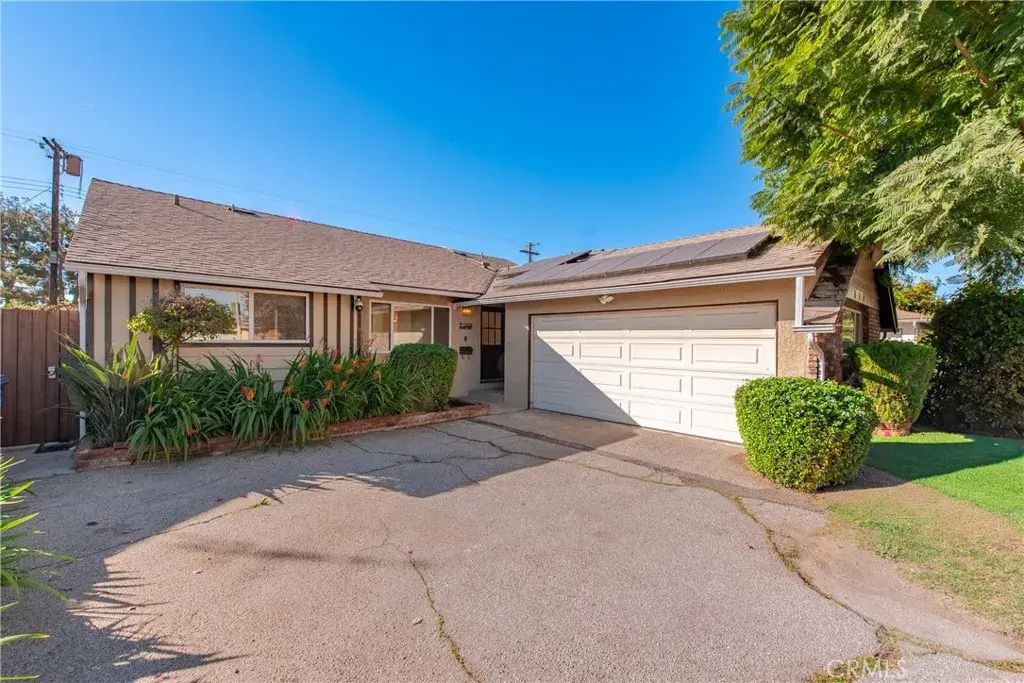 13538 Cantara, Panorama City