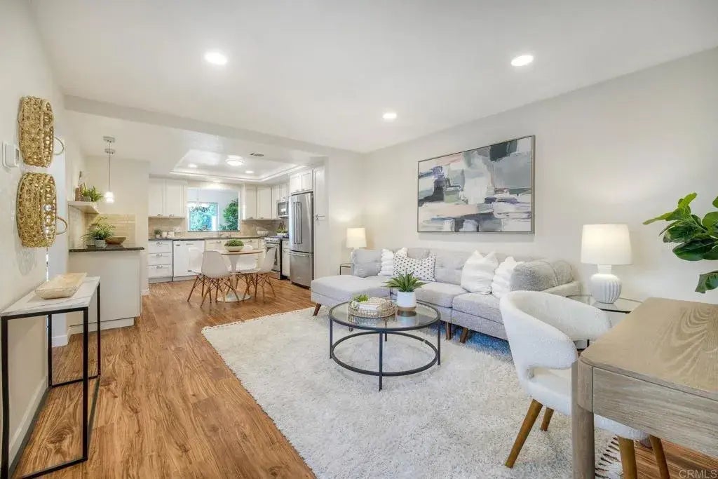 6555 Via Barona, Carlsbad