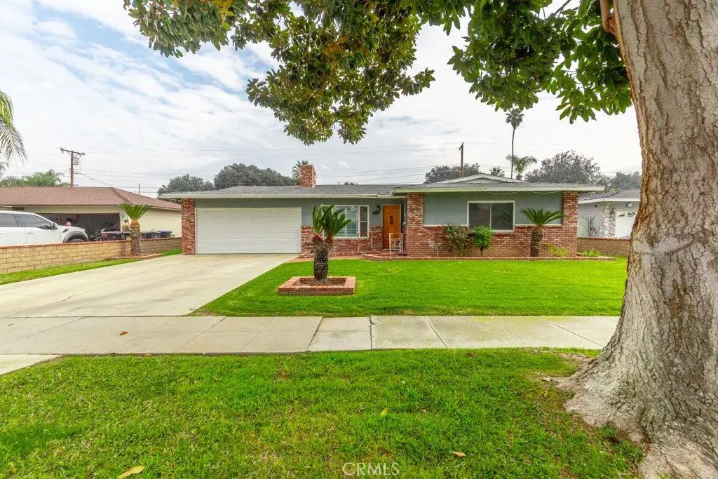 4151 Manchester Place, Riverside