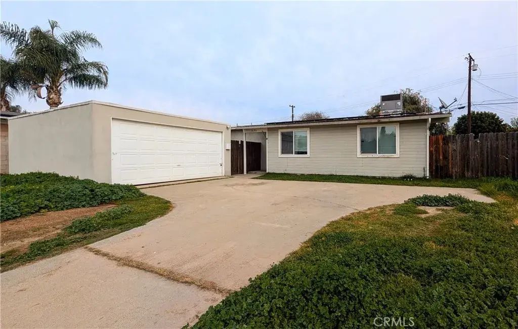 1696 Manor Circle, Pomona
