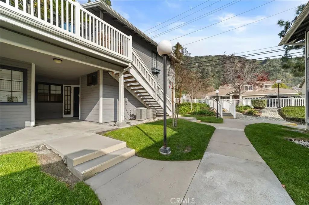 202 Evergreen Court, Azusa