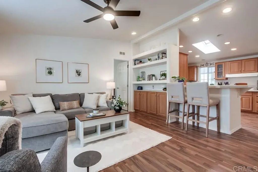 120 Brookside, Oceanside